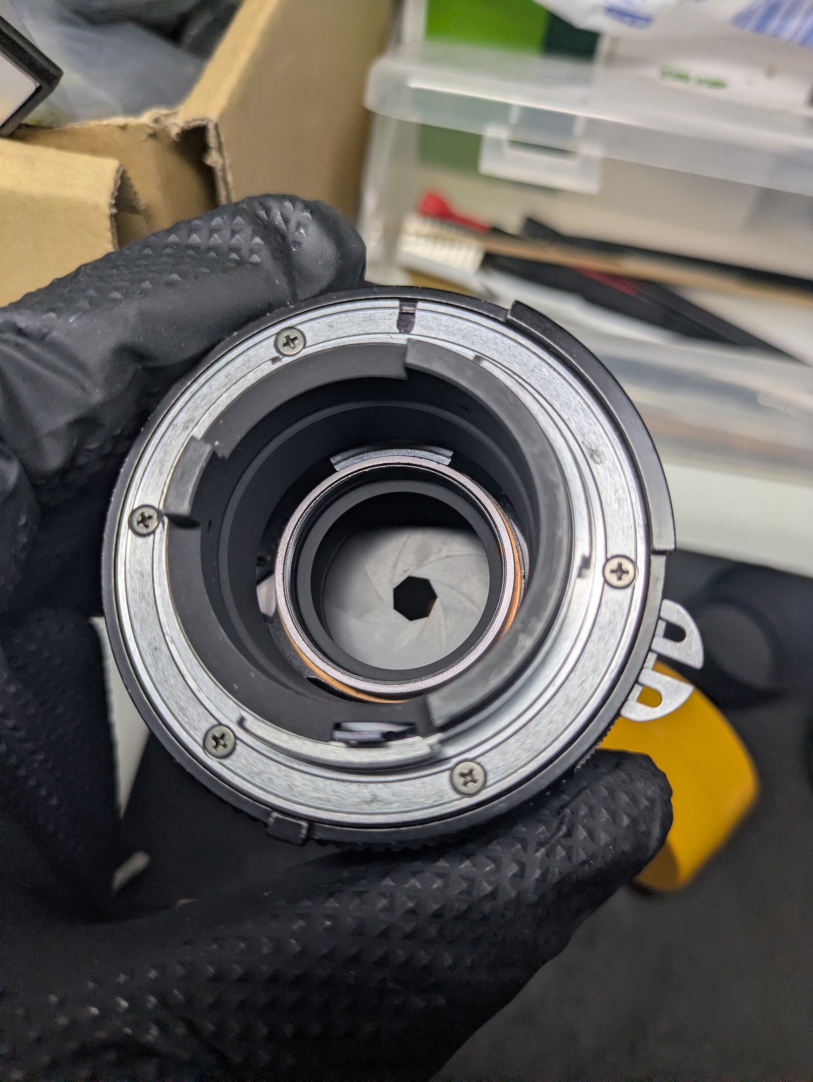 Aperture seen from the rear
